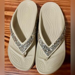 CROCS Women's Sparkle Gliter Sandals - Beige/Champagne Size  Women’s 4